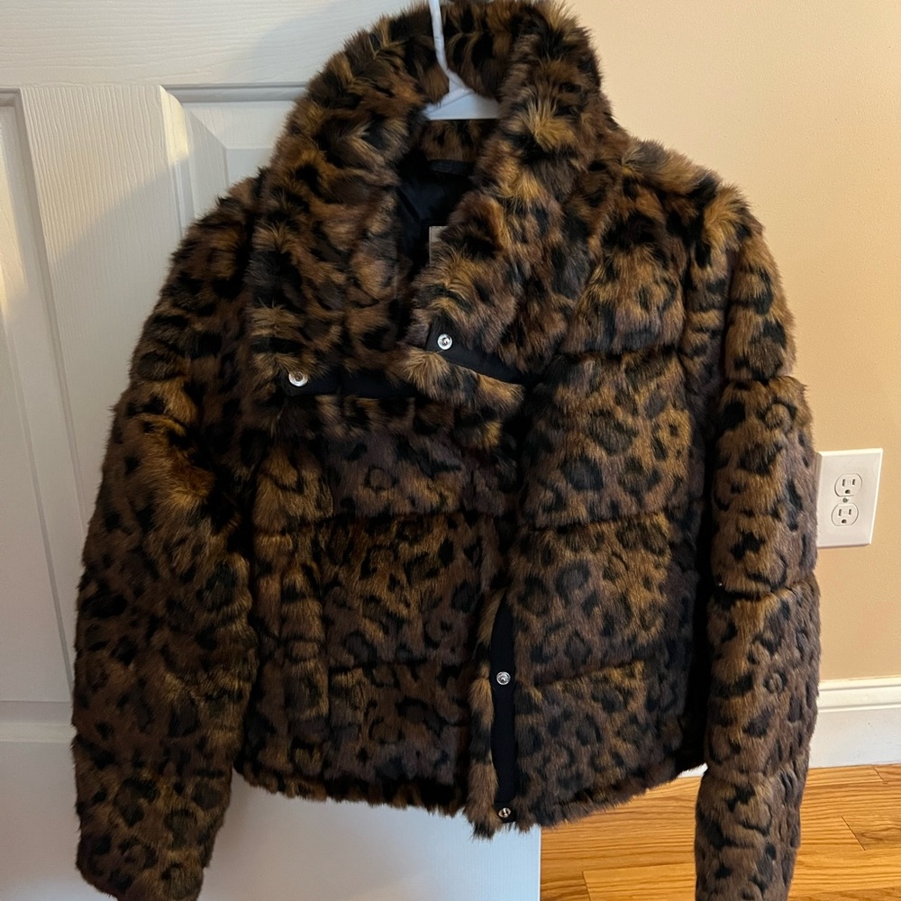 Faux fur mini puffer jacket